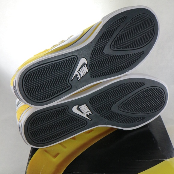 SOLD NIKE x Livestrong Sweet Classic High Sneakers - Picture 7 of 8